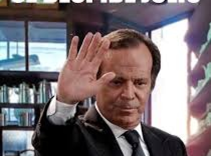 Julio Se Despide